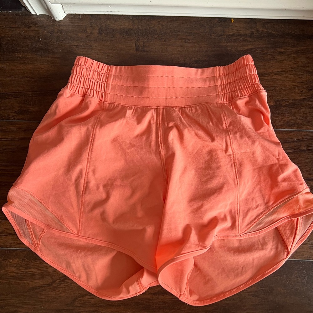 Lululemon Hotty Hot High Rise Shorts 4”